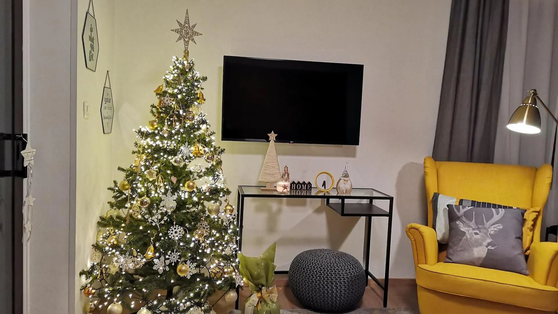 Apartments Glam